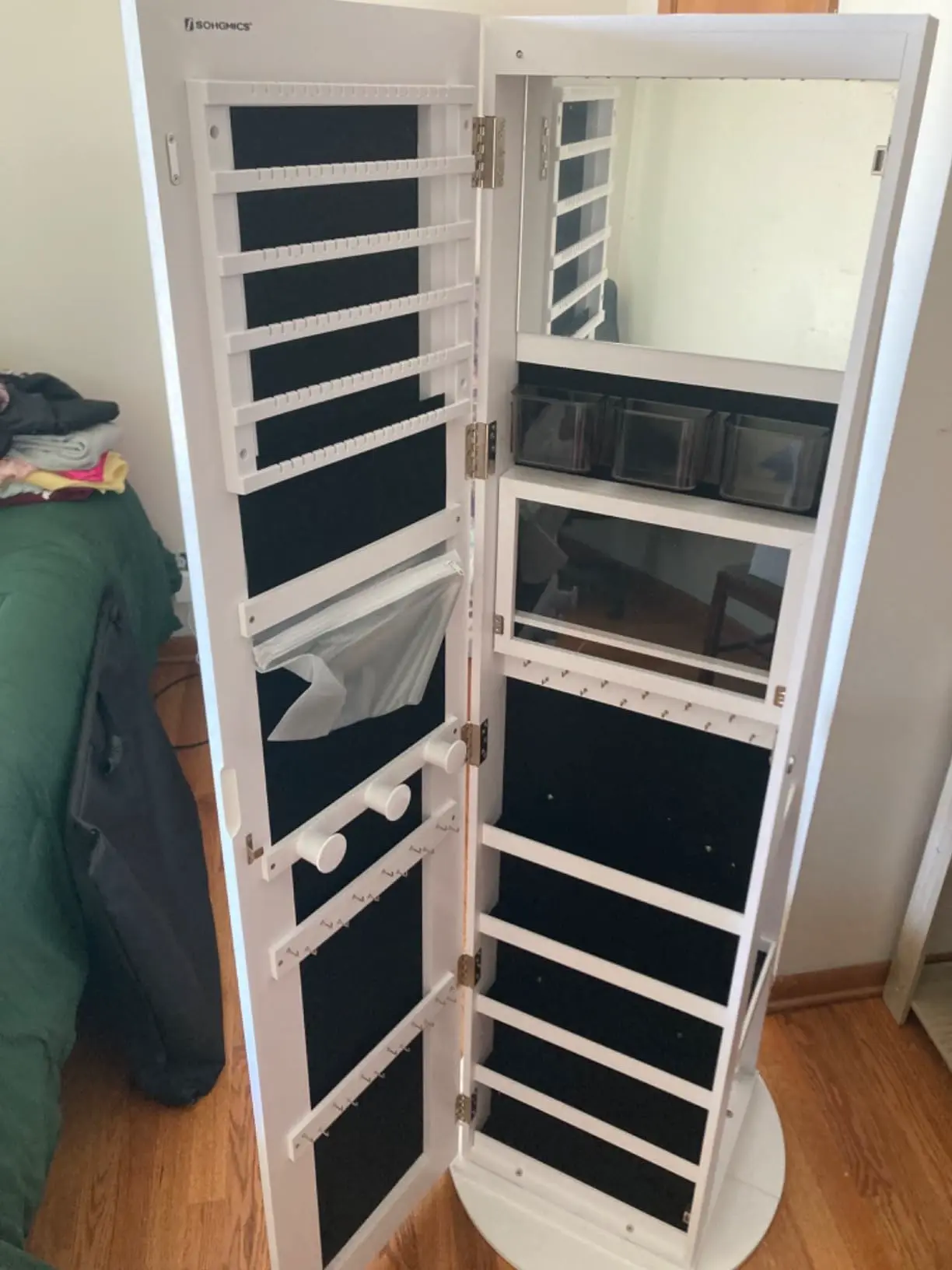 Dulap de bijuterii cu LED, fotografie client